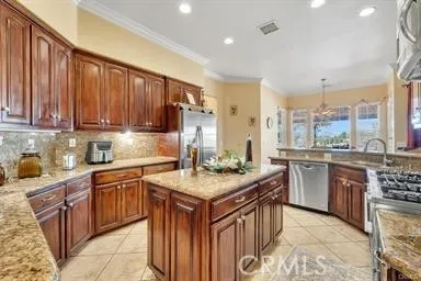 2259 W Avenue O8, Palmdale, California 93551 home-pic-33